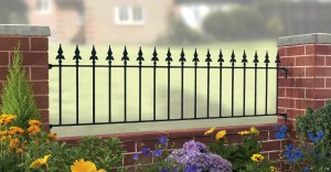 Warwick_metal_railings